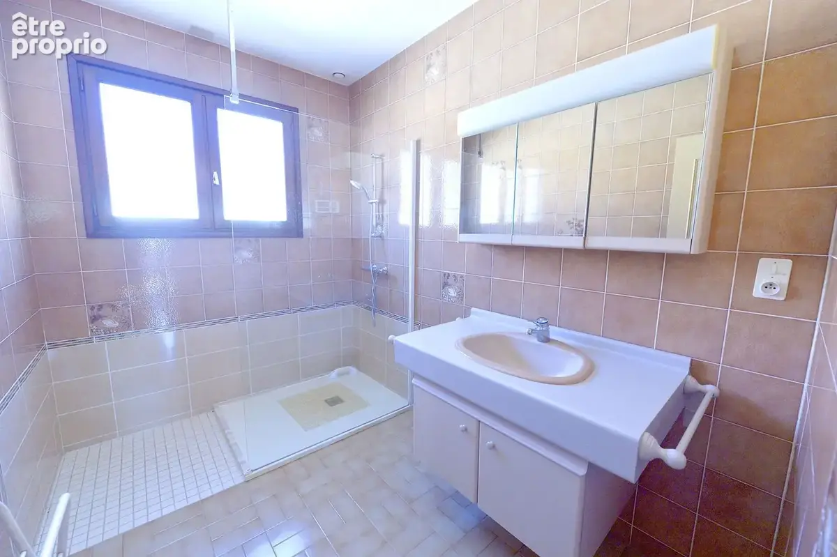 Maison 106 m² à Meschers-Sur-Gironde  - photo 6