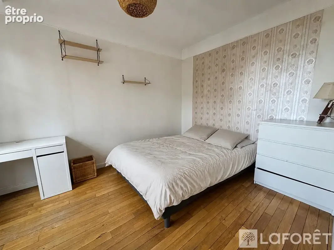 Deux pièces - 38m² - 6ème et dernier étage - photo 5