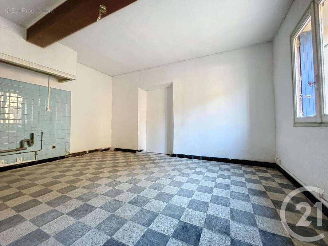 Maison à LATOUR-BAS-ELNE