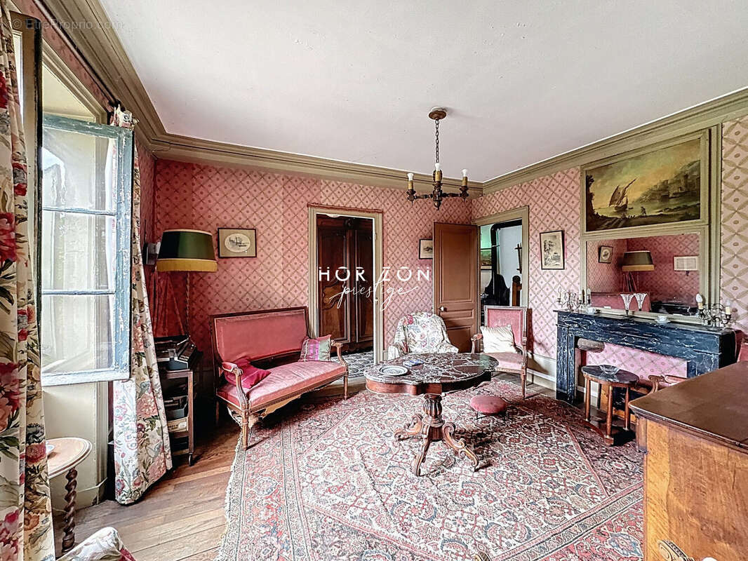 Maison à SAINT-DIDIER-SUR-CHALARONNE