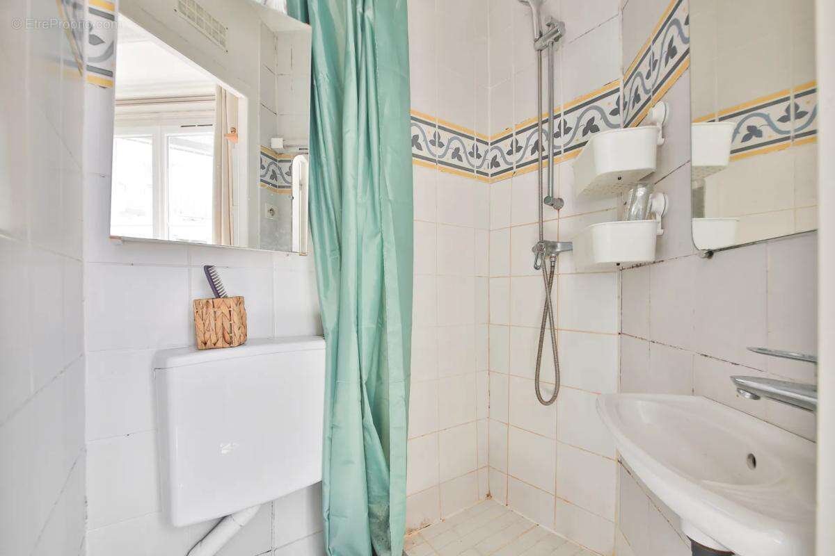 Appartement à PARIS-15E