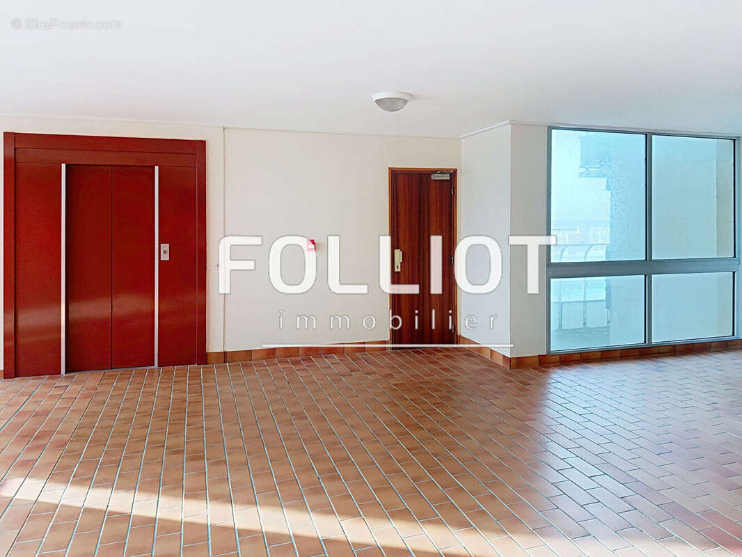 Appartement à COURSEULLES-SUR-MER