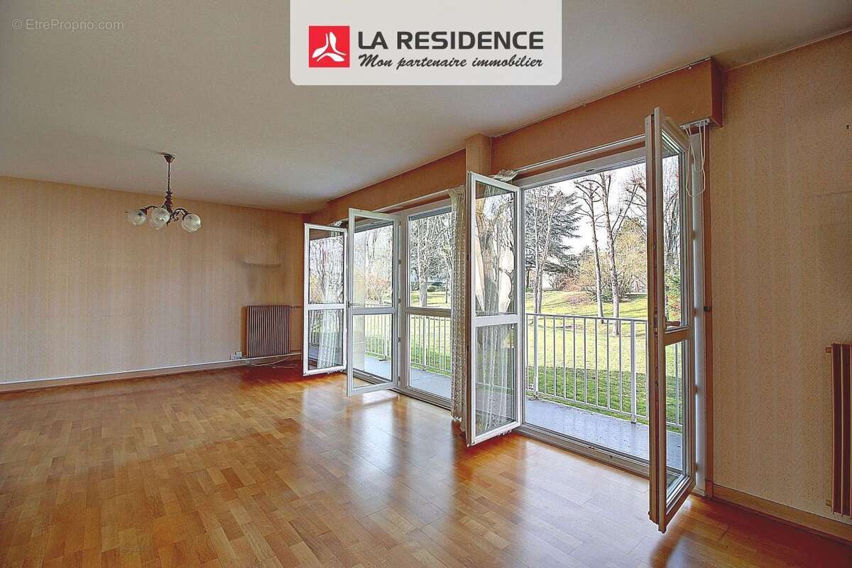 Appartement à CHAMBOURCY