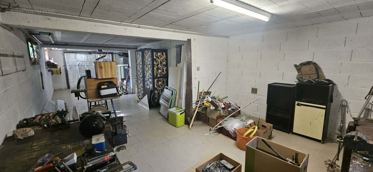 Maison à JUSSY