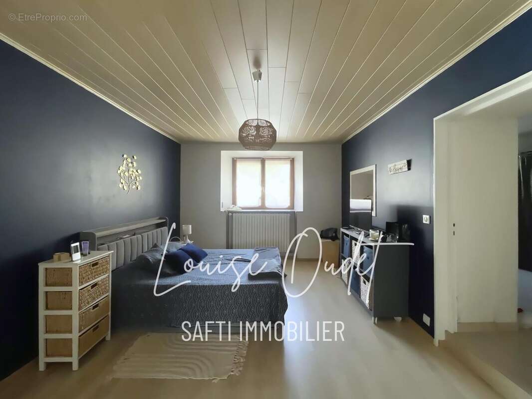 Maison 215 m² à Boult  - photo 8