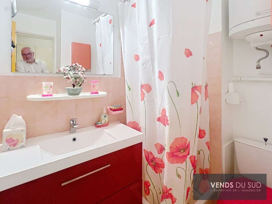 Appartement à LAMALOU-LES-BAINS