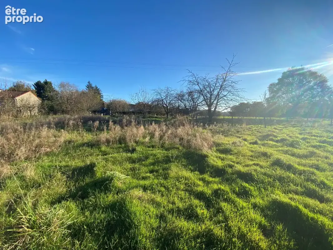 Vends beau terrain constructible de 1995 m2 avec CU au Vigen - photo 2