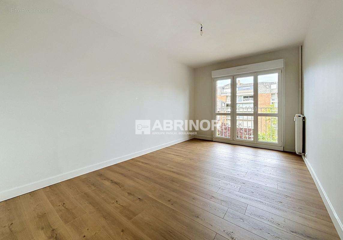 Appartement à MARCQ-EN-BAROEUL