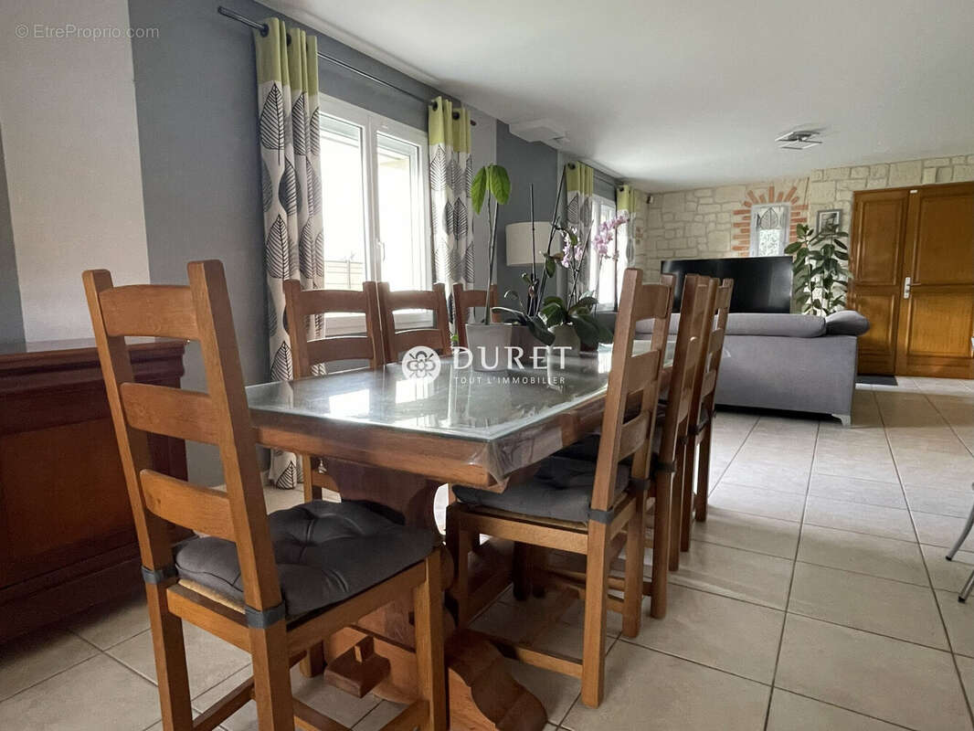 Maison à LES SORINIERES