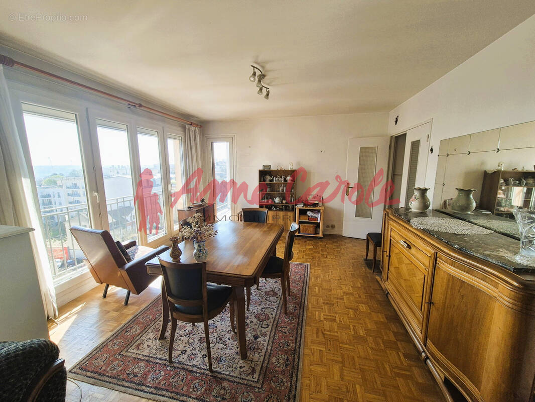 Appartement à NOGENT-SUR-MARNE