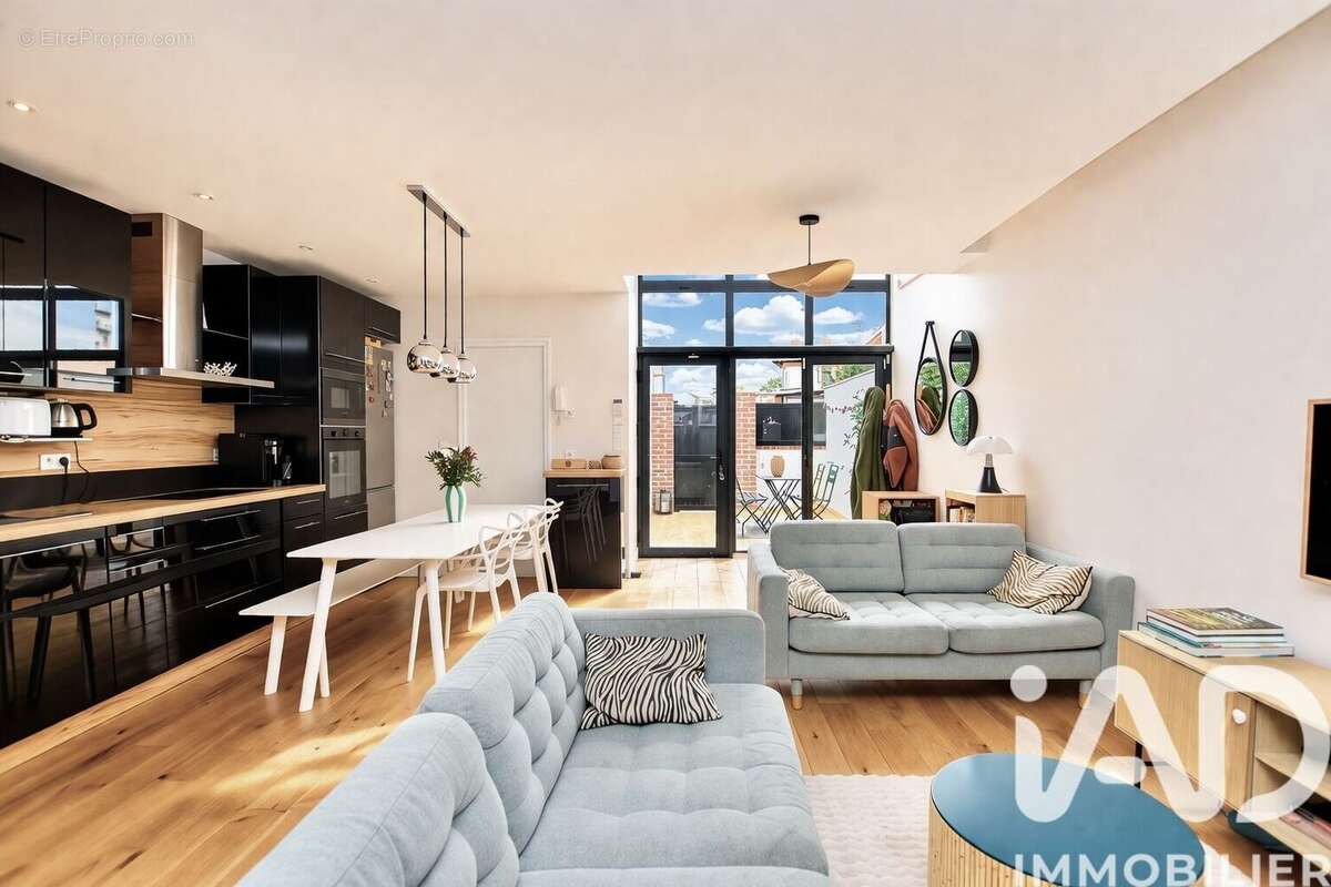 Photo 1 - Maison à MEUDON