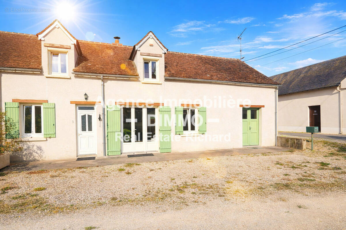 Maison à BEAUMONT-DU-GATINAIS