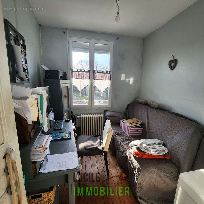 MAISON DE VILLE AVEC TRAVAUX 6 - Maison à CLERMONT