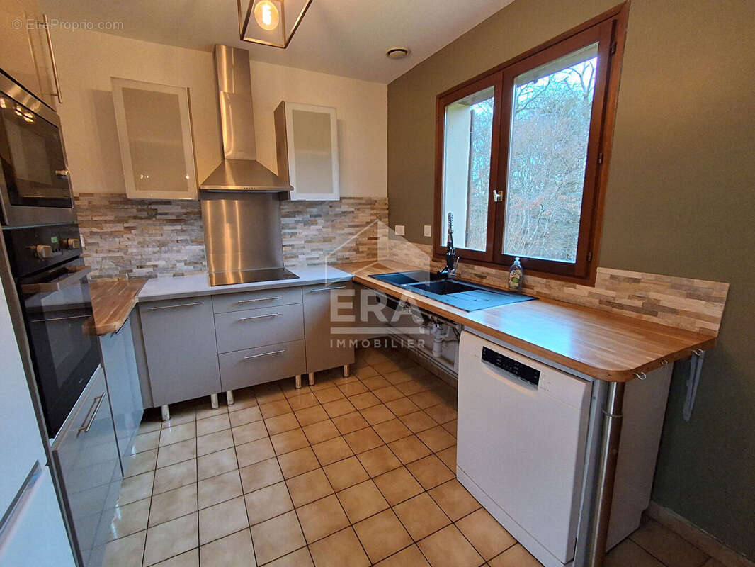 Maison à MONT-SAINT-AIGNAN