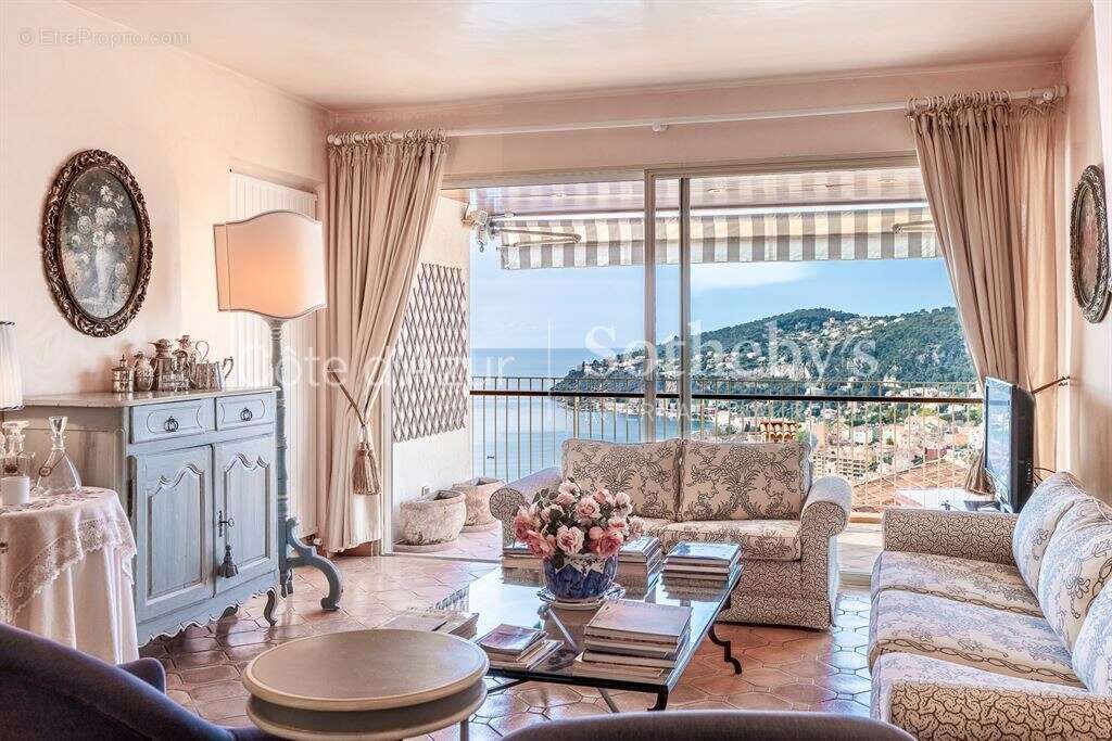 Appartement à VILLEFRANCHE-SUR-MER