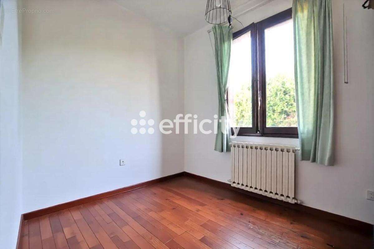 Appartement - photo 10
