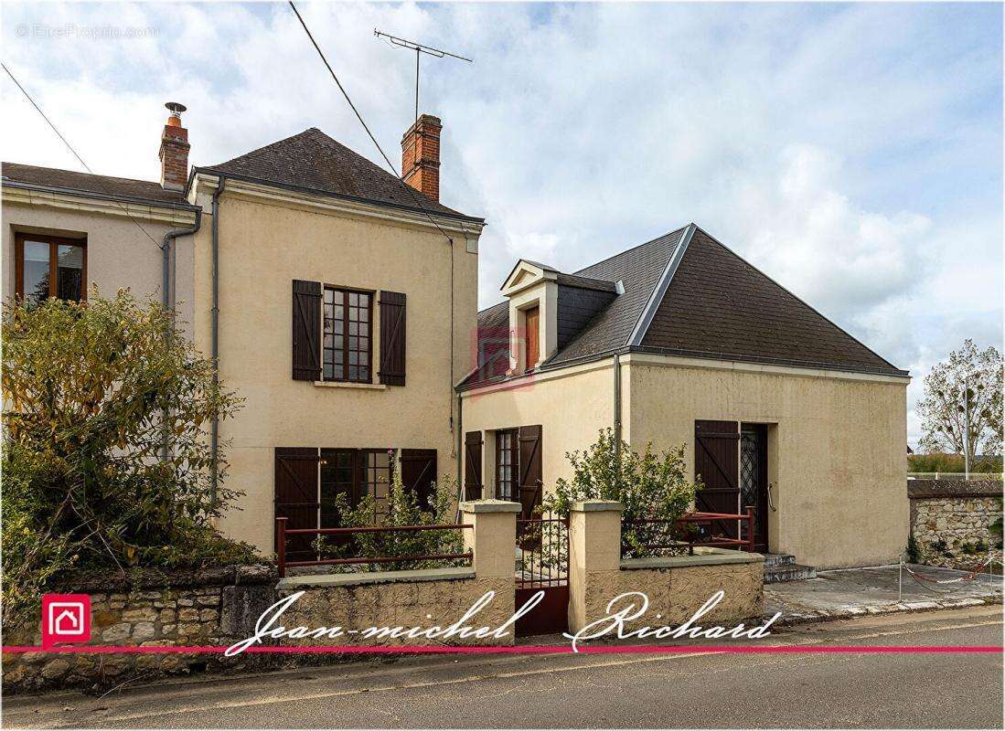 Maison à NOYERS-SUR-CHER