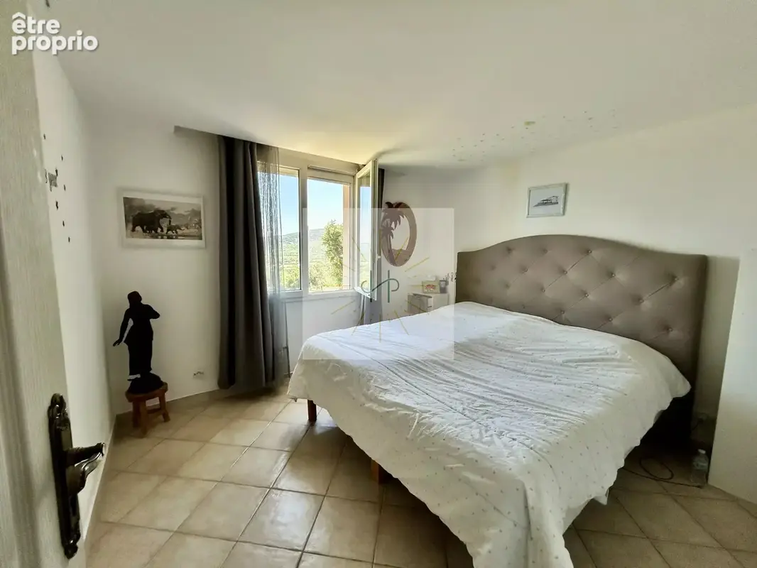Maison 7 pièces 349 m² à vendre à Viviers (07220) - photo 3