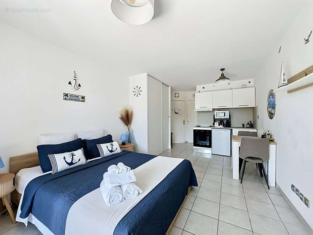Appartement à LE CANNET