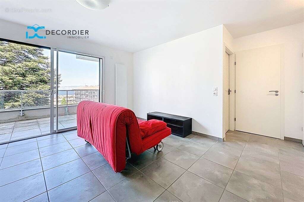 Appartement à EVIAN-LES-BAINS