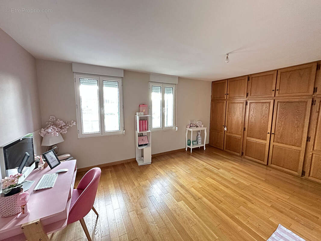 Maison à GRAND-COURONNE