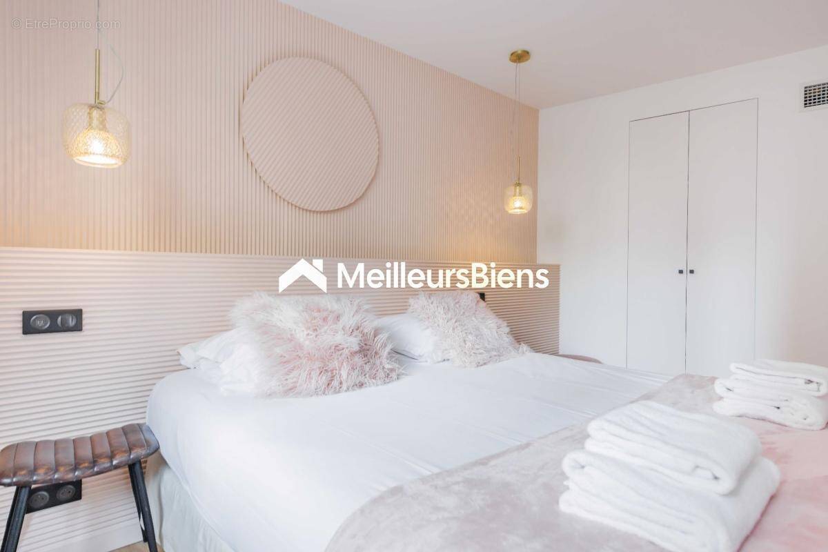 Commerce à PARIS-10E