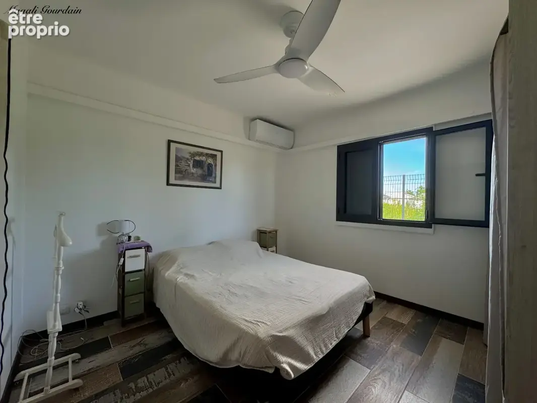 À vendre – saint-françois – villa récente 140 m² – 3 chambres – piscine – autonomie eau & électricité - photo 16