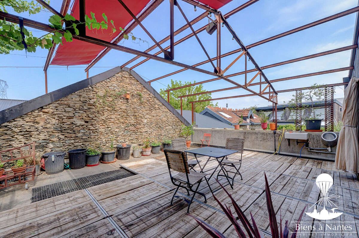 A vendre loft Vertou avec terrasse - photo 3