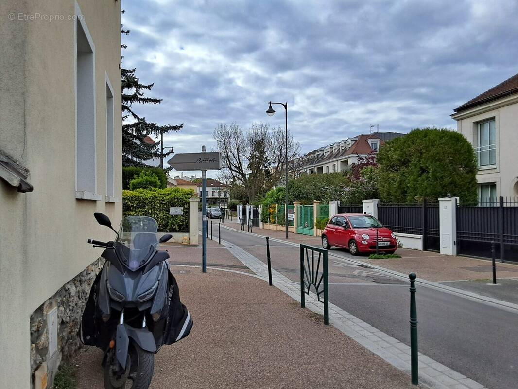 Appartement à RUEIL-MALMAISON