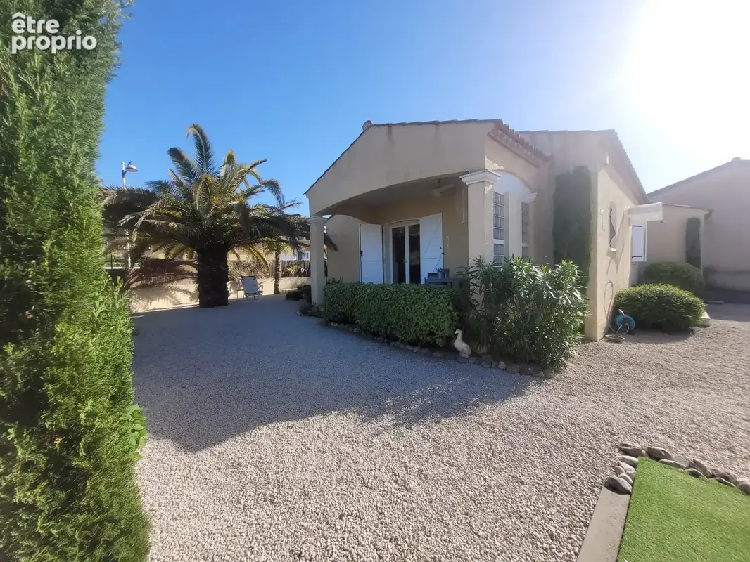 Photo Maison à Fleury au prix de 289 500€