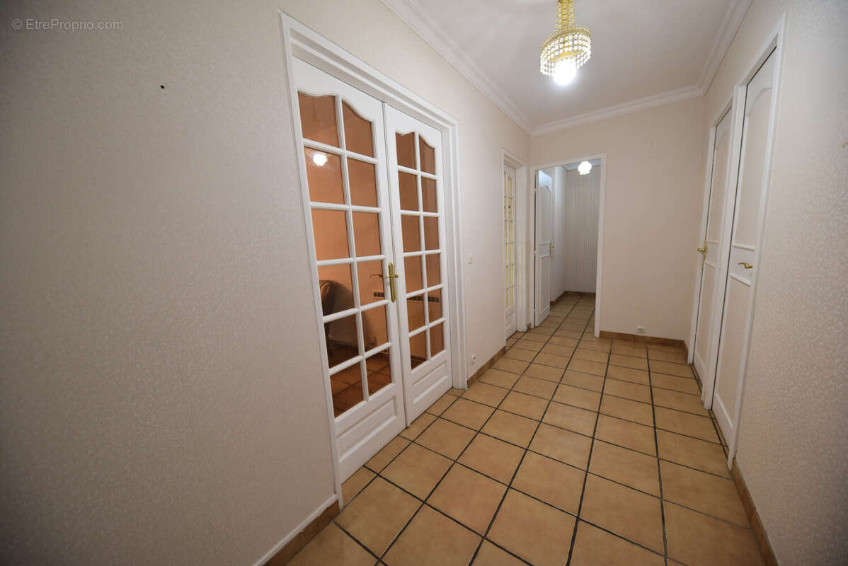 Appartement à VAIRES-SUR-MARNE
