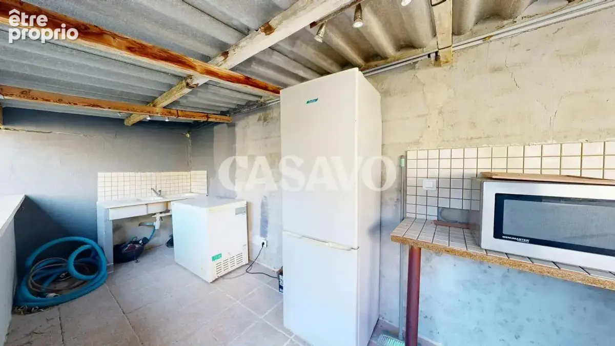 Vente Maison 10 pièces de 231m² - 84300 Taillades - photo 28