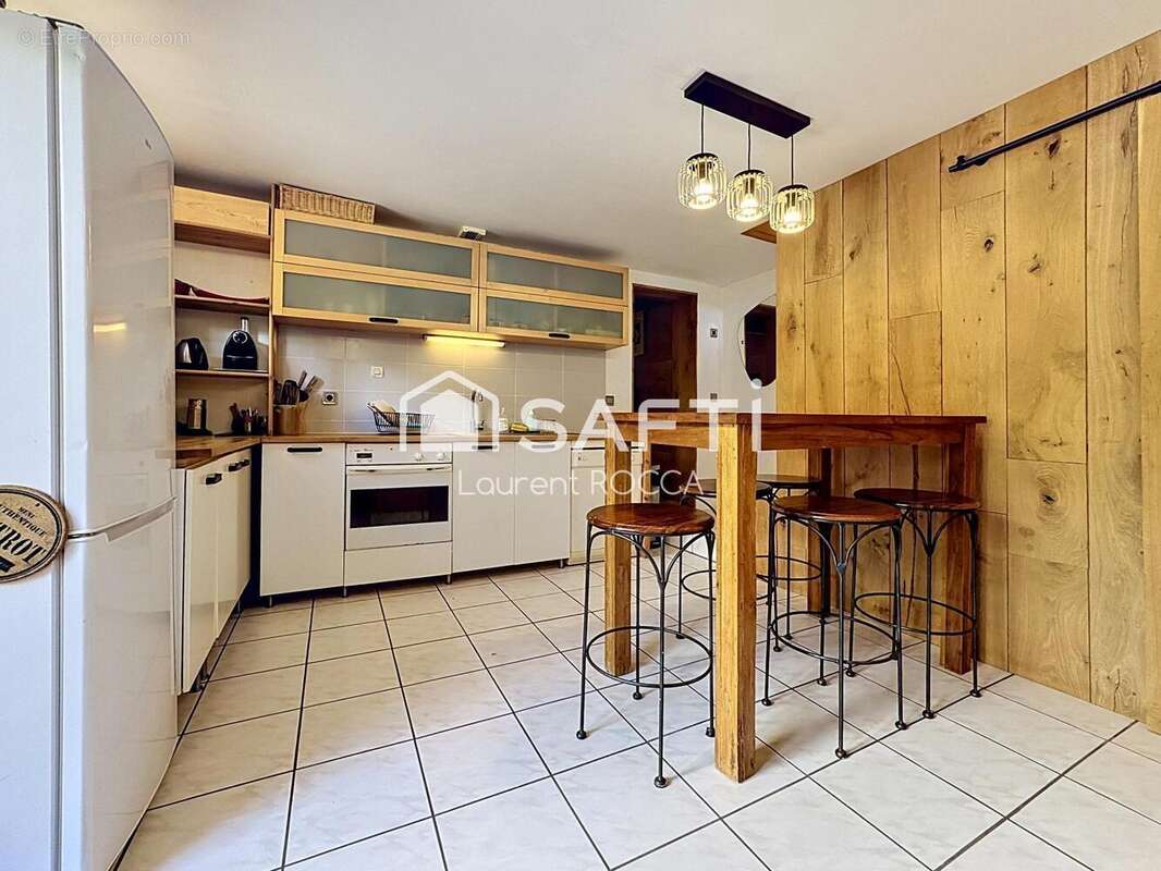 Maison 230 m² à Landry  - photo 4