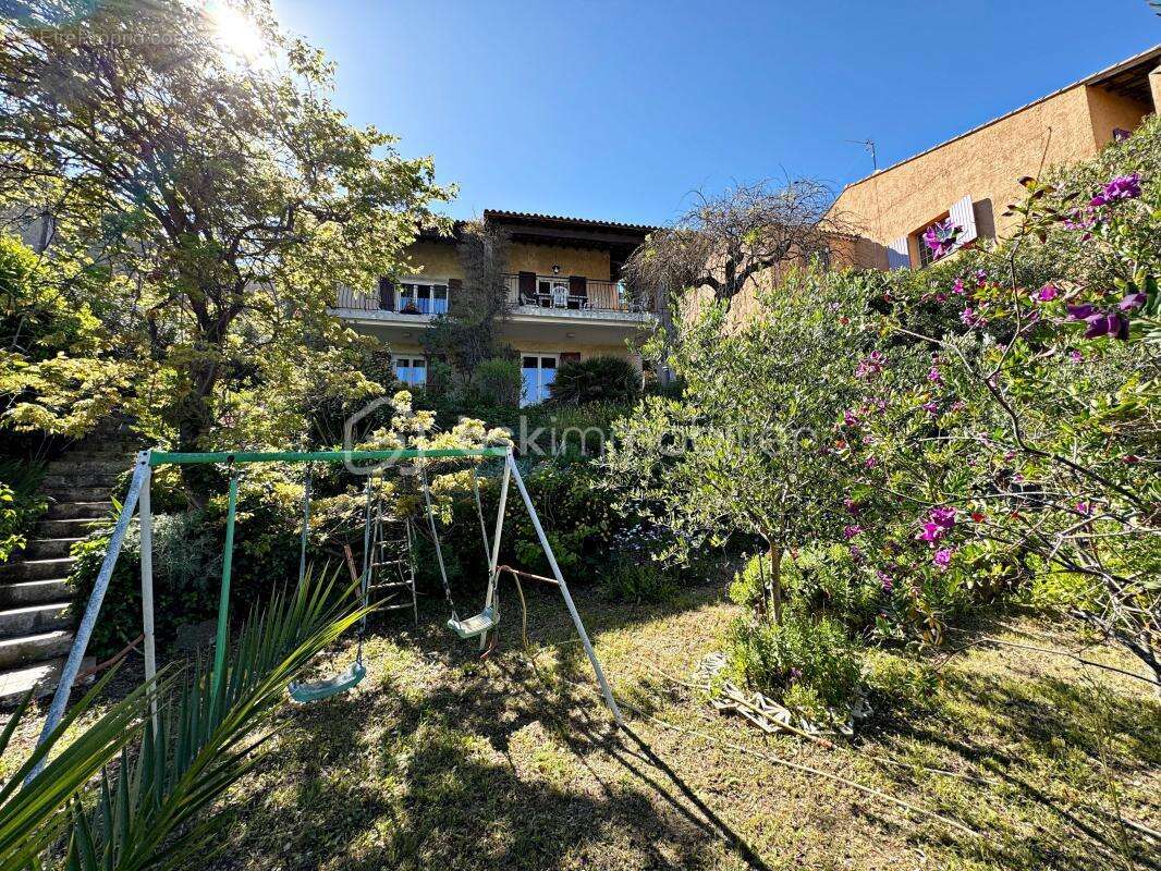 Maison à SIX-FOURS-LES-PLAGES