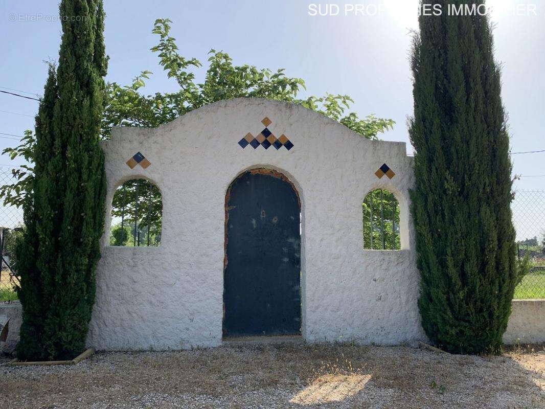 Maison à SAINT-ESTEVE