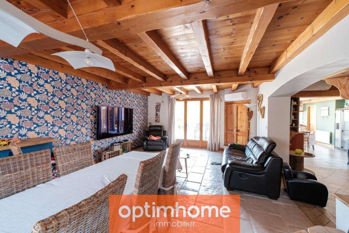 Maison familiale sur terrain de 1700 m², sans vis-à-vis - photo 7