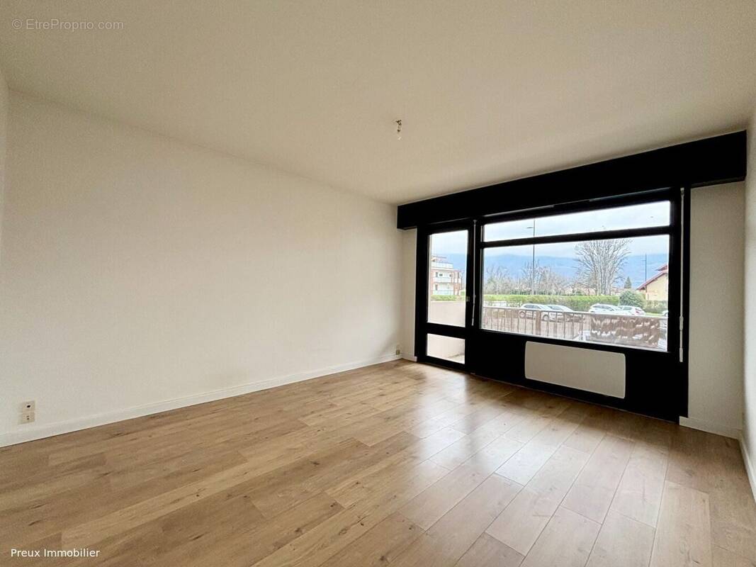Appartement à SAINT-JORIOZ