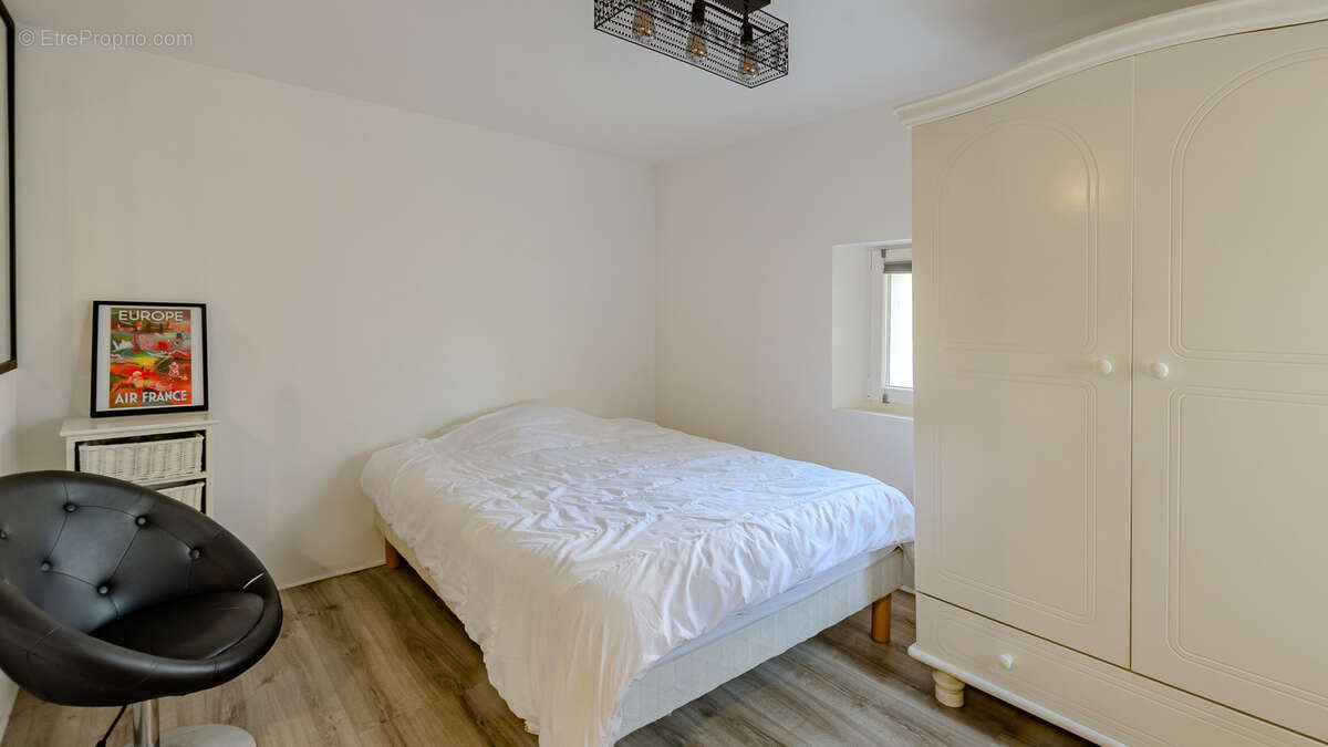 Appartement à ISSY-LES-MOULINEAUX