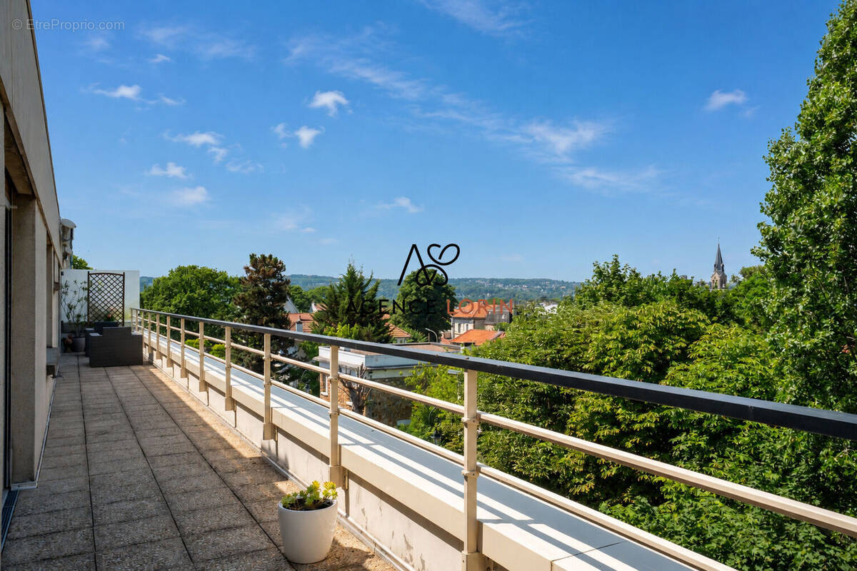 Appartement à LE VESINET