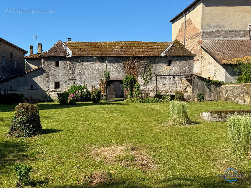 Maison à CAZERES-SUR-L'ADOUR