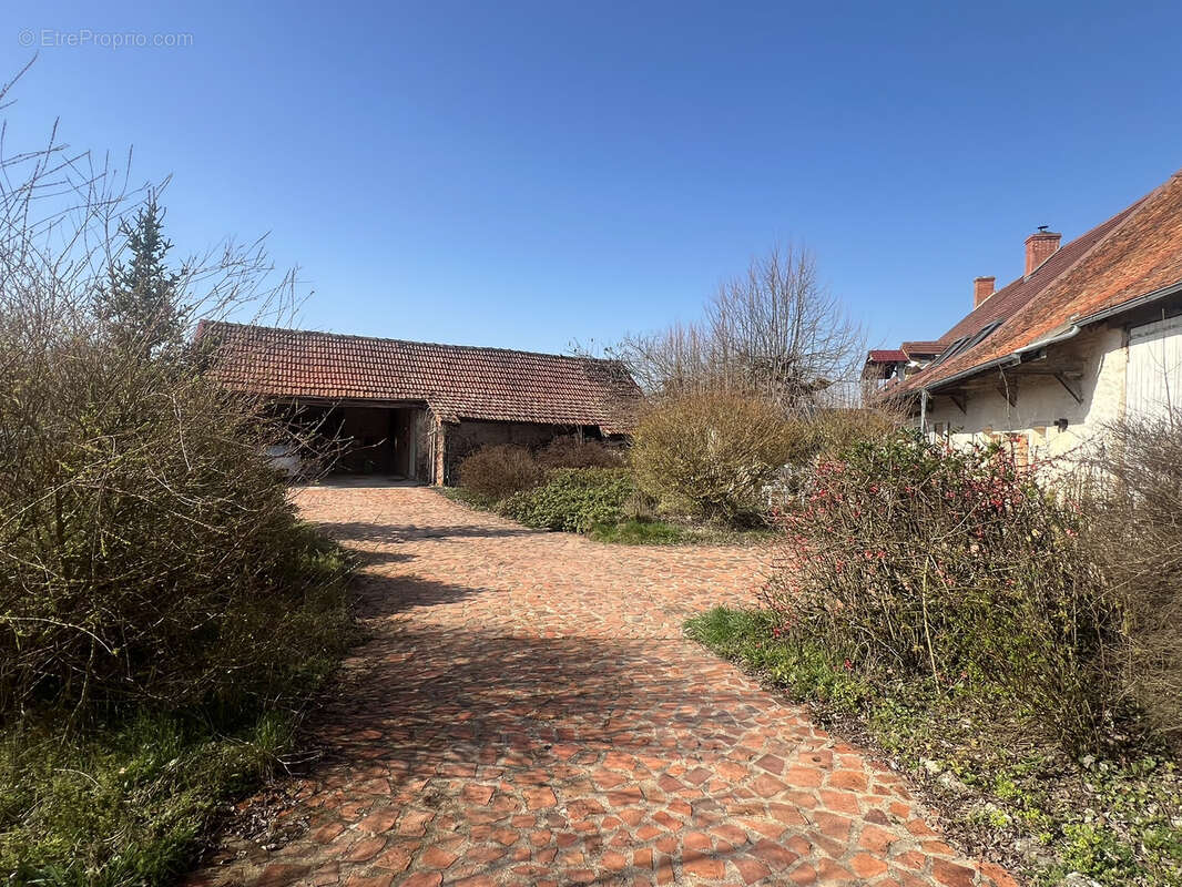 Maison à PALINGES