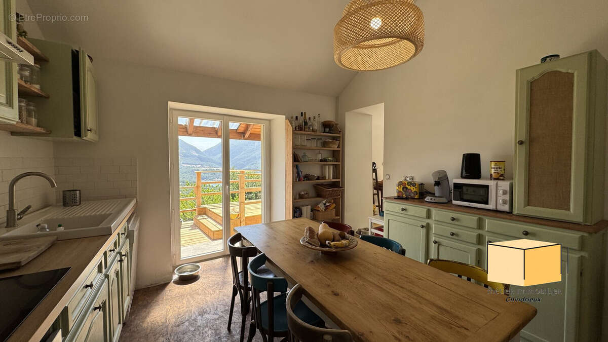 Maison à CORBONOD