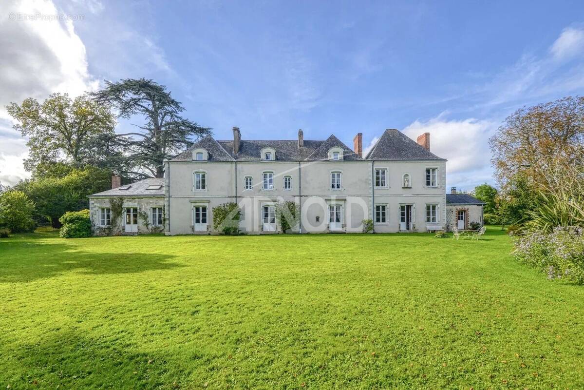 Maison à LA HAIE-FOUASSIERE