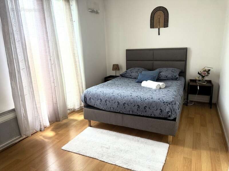 Appartement à vendre 3 pièces LA PLAINE SAINT DENIS (93) - photo 4