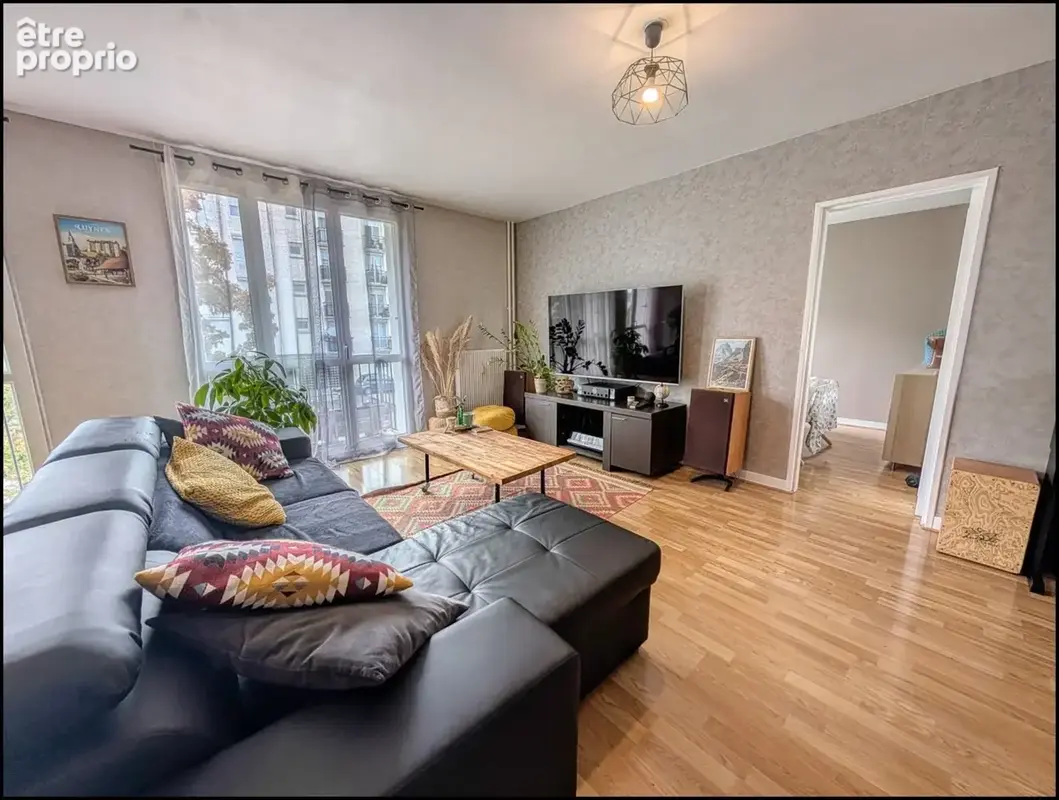 Appartement à JOUE-LES-TOURS