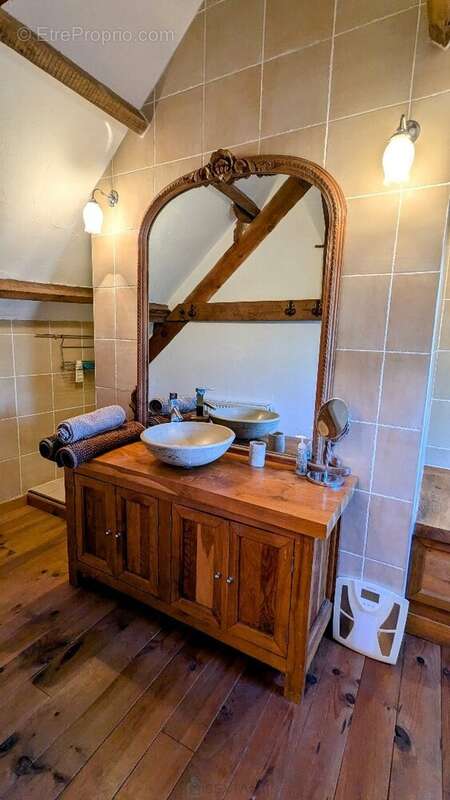 Maison à NOYAL-PONTIVY