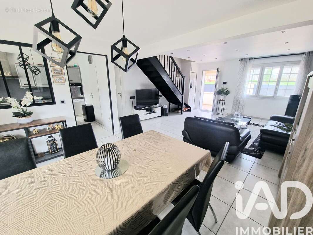 Photo 3 - Maison à NEMOURS