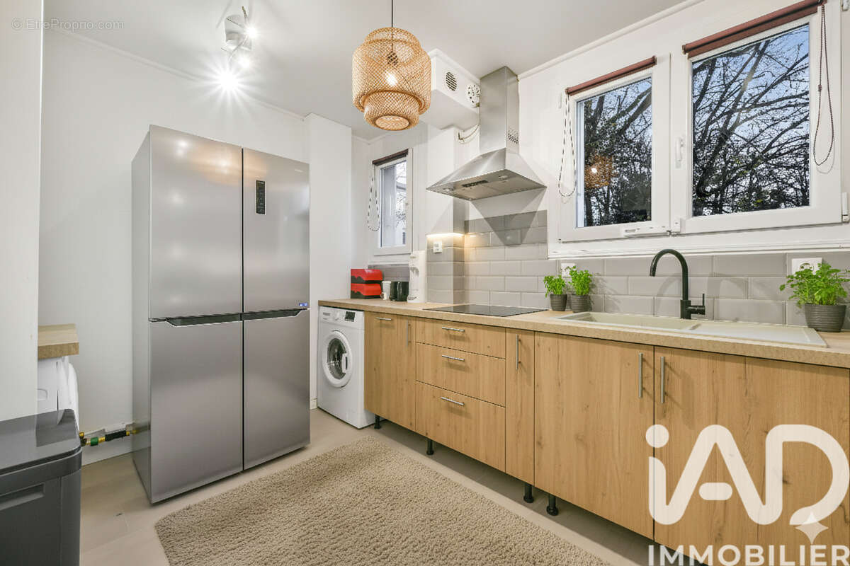 Photo 7 - Appartement à LA CELLE-SAINT-CLOUD