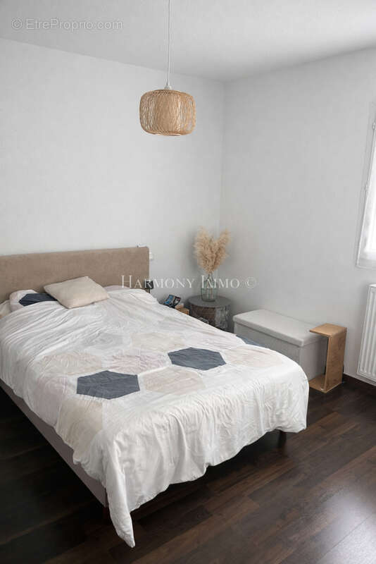 Appartement à VILLENAVE-D'ORNON