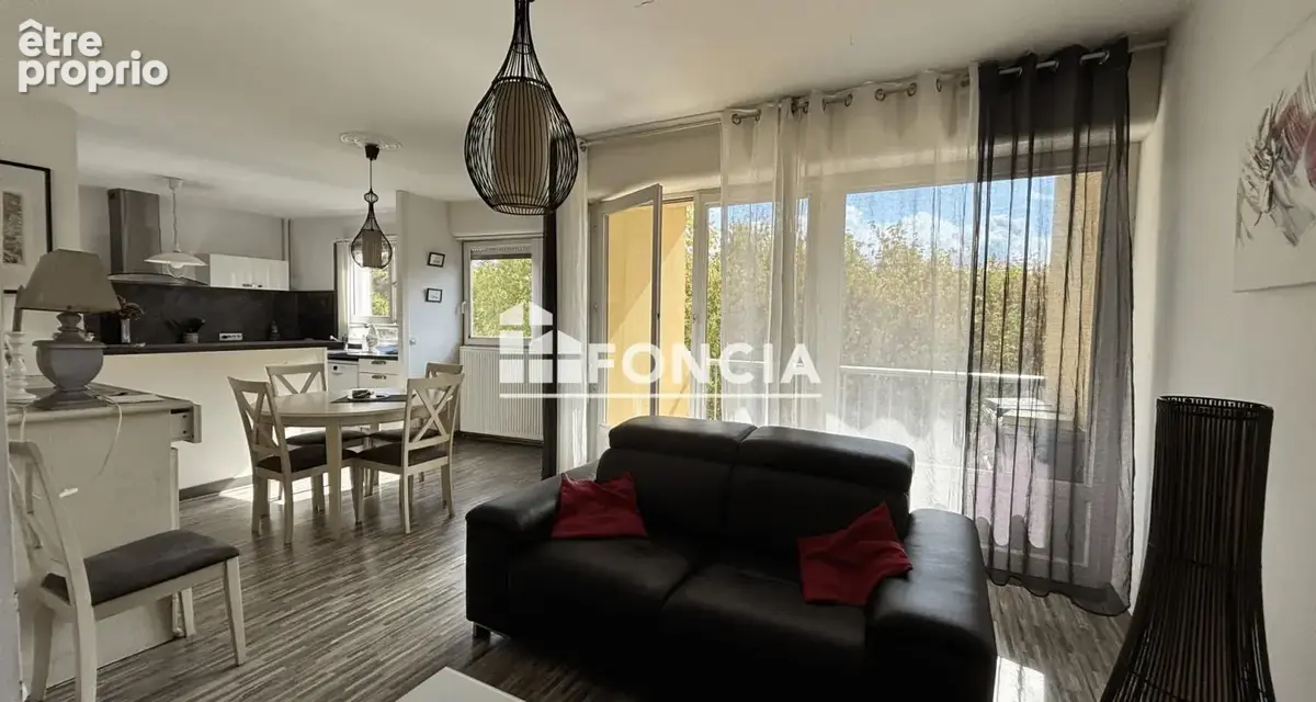 Rochefort – appartement 3 chambres avec balcon, ascenseur et garage - photo 1